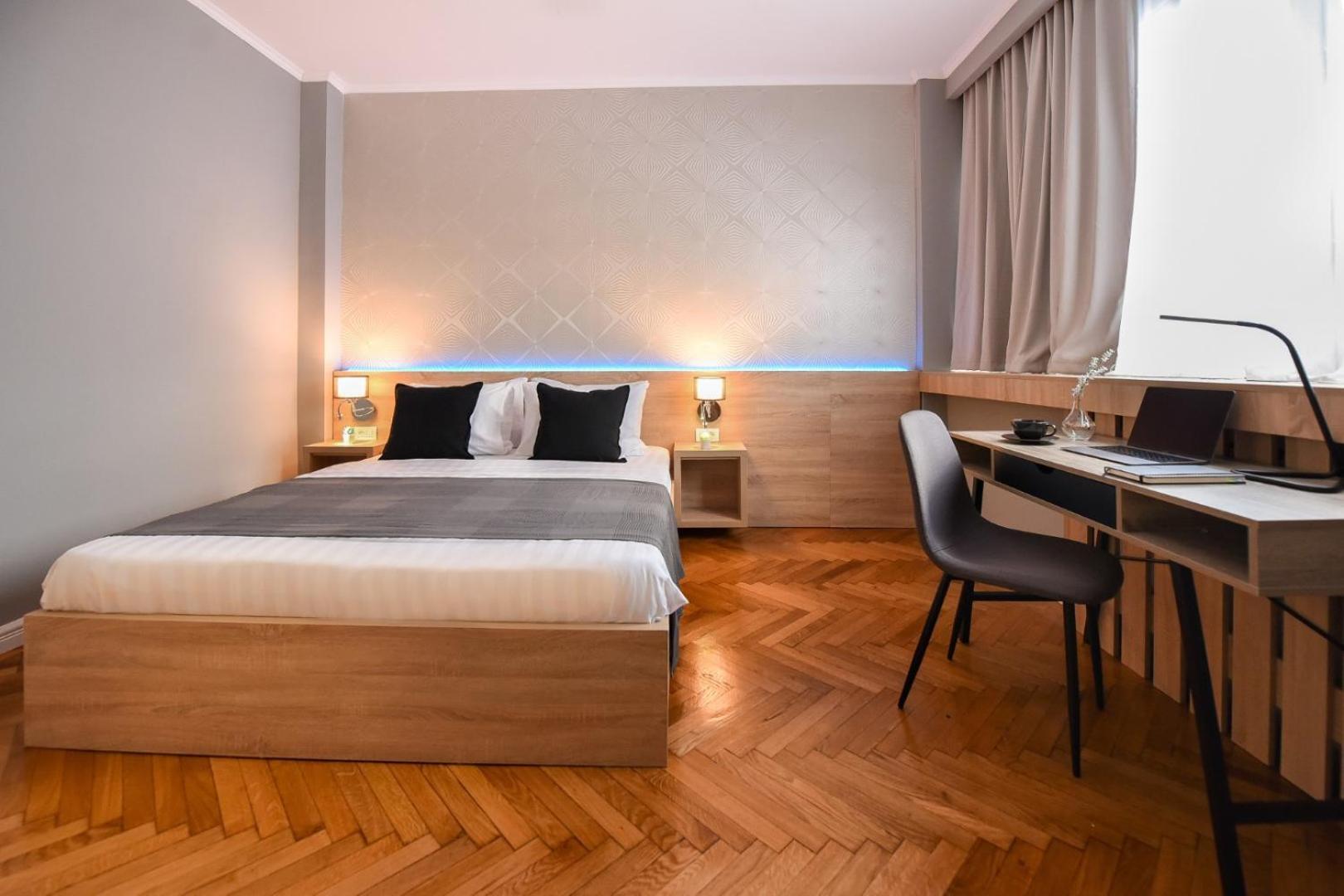 City Center Getaway - Cozy Accommodation For Your Perfect Stay Бухарест Екстер'єр фото