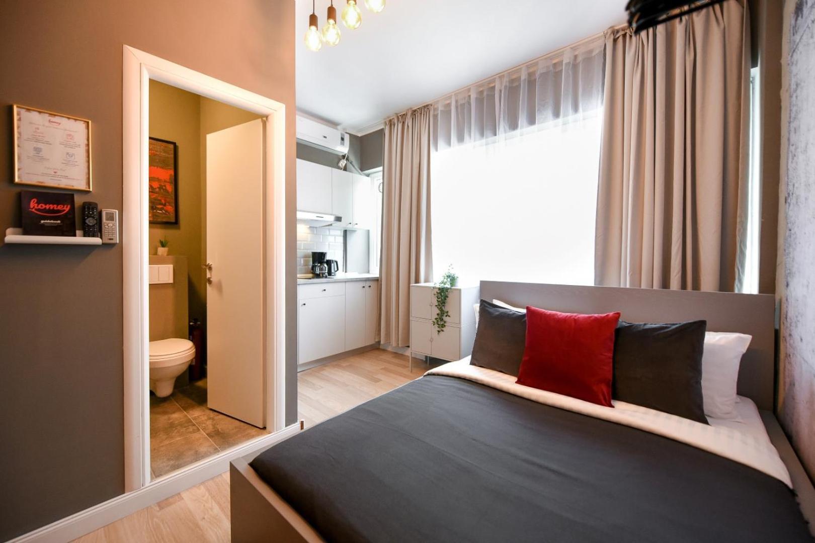 City Center Getaway - Cozy Accommodation For Your Perfect Stay Бухарест Номер фото