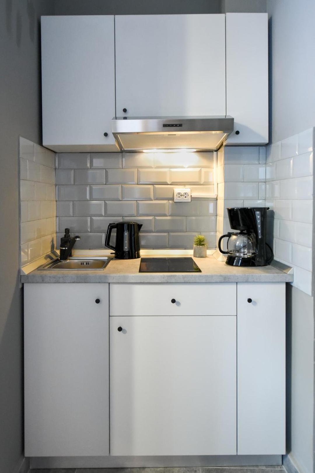 City Center Getaway - Cozy Accommodation For Your Perfect Stay Бухарест Номер фото